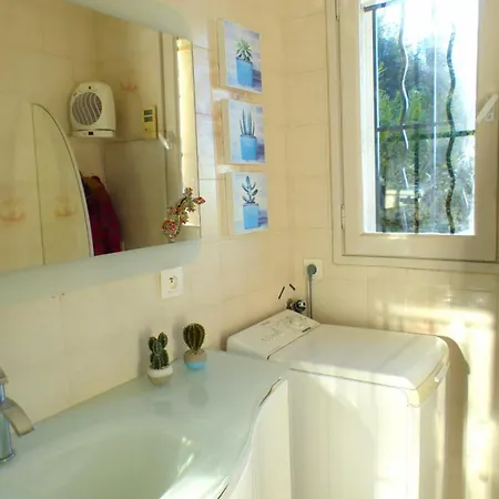 House With Private Pool Holiday home Sanary-sur-Mer