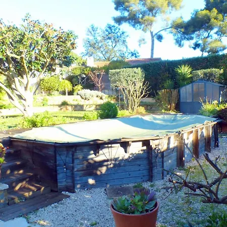 House With Private Pool Holiday home *